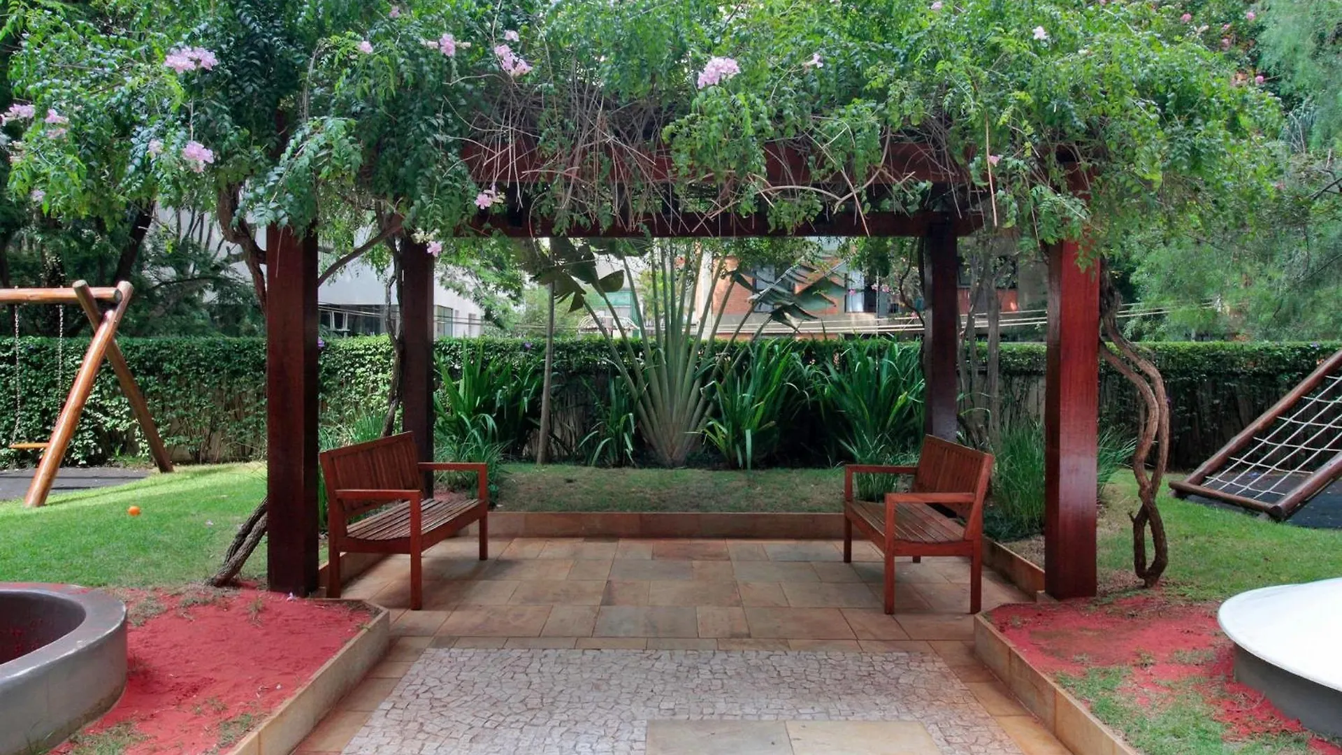 Bordeaux & Biarritz Apartment Sao Paulo Brazil